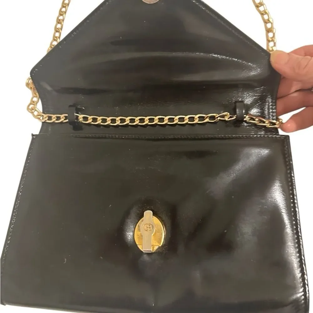 Black and Gold Crossbody Bag with Skull Clasp - Picture 6 of 11